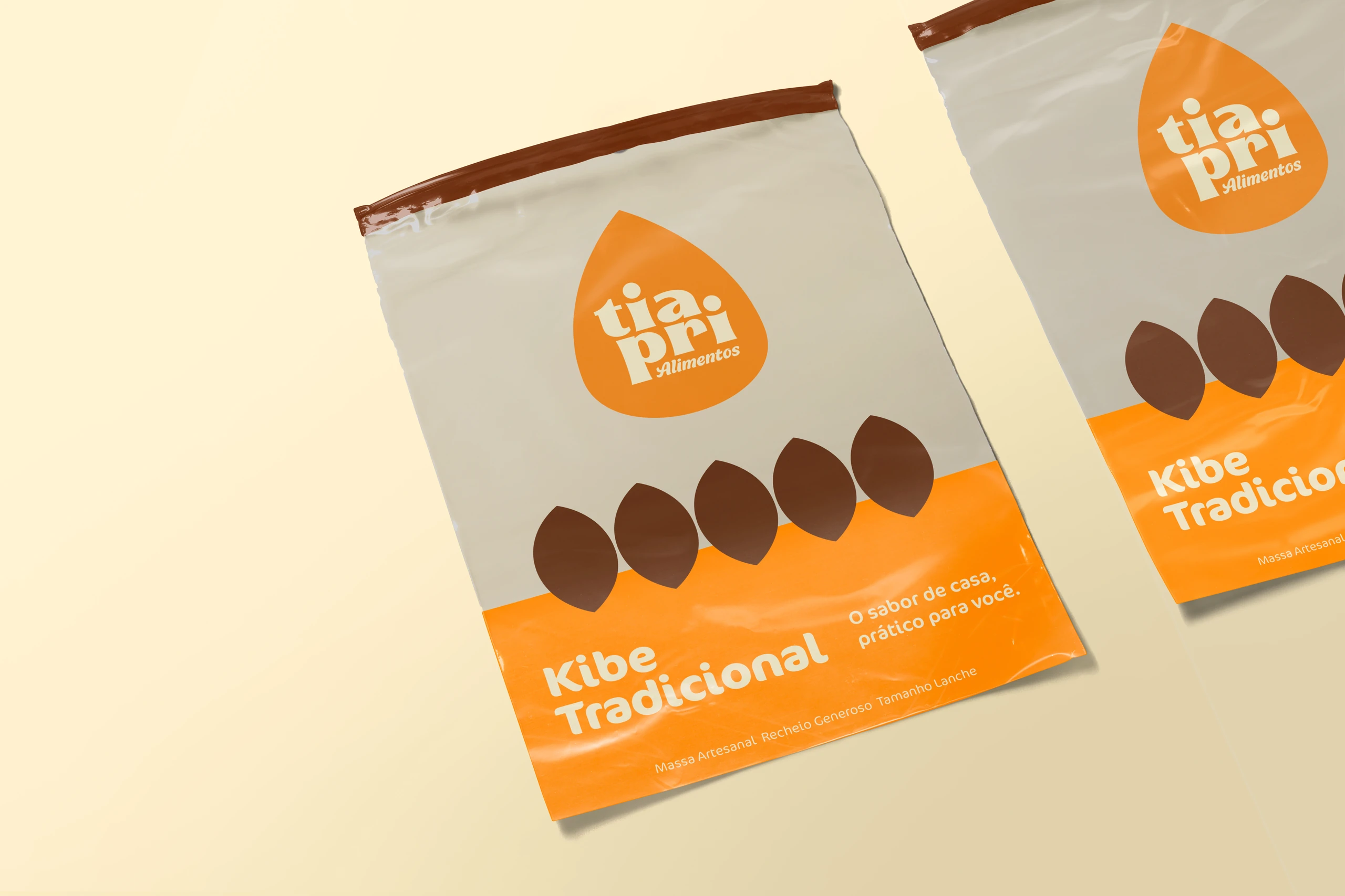 Embalagens de kibe da Tia Pri